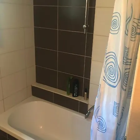 Guedin Sea Side Maisonette *
